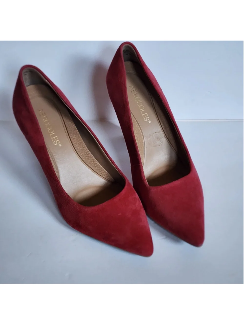 Aerosoles Red Suede Pointed Toe Stiletto High Heel Pump Women’s 7 M Deal Breaker